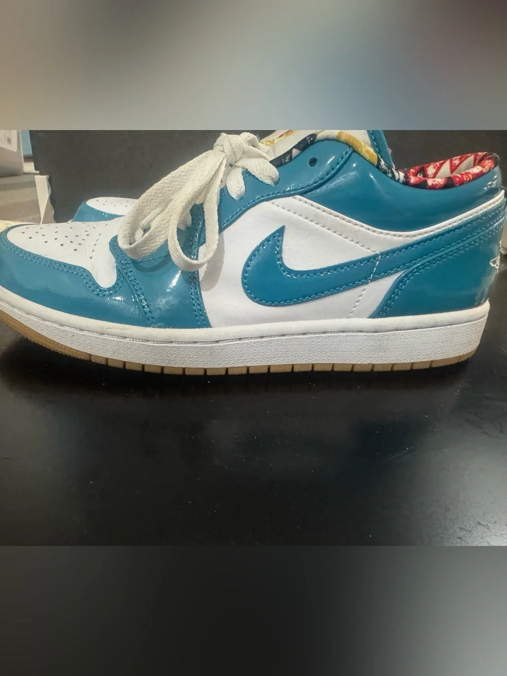 Nike low top